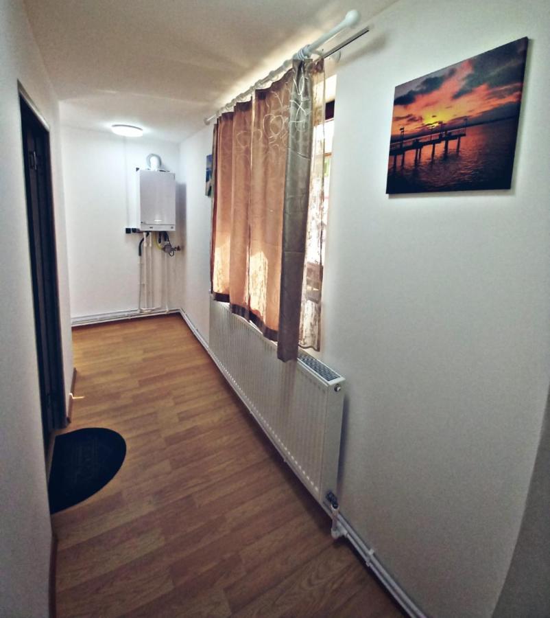 Camere In Regim Hotelier Брашов Екстериор снимка