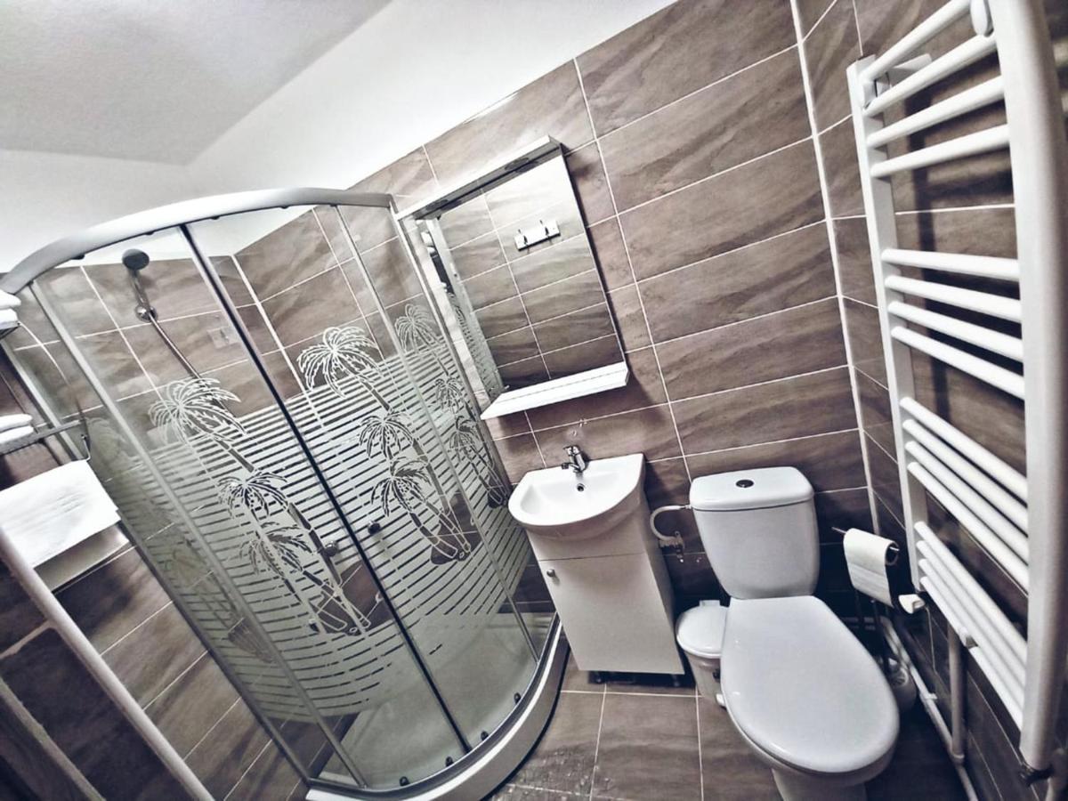 Camere In Regim Hotelier Брашов Екстериор снимка