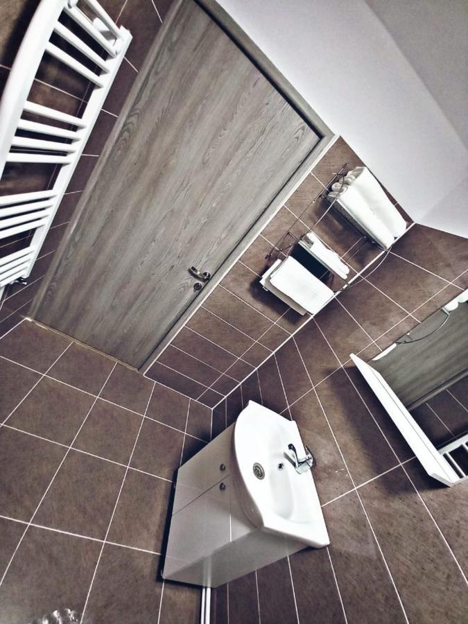 Camere In Regim Hotelier Брашов Екстериор снимка